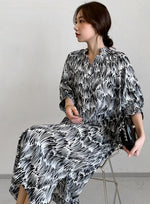 Load image into Gallery viewer, Chin Fashion Dresses Midi

